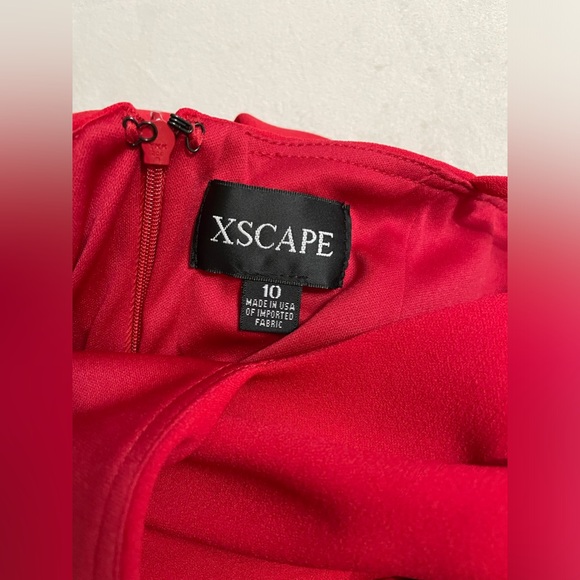 NWT Xscape Ruched Slit Evening Dress Gown in Red Size 10 - Picture 9 of 9